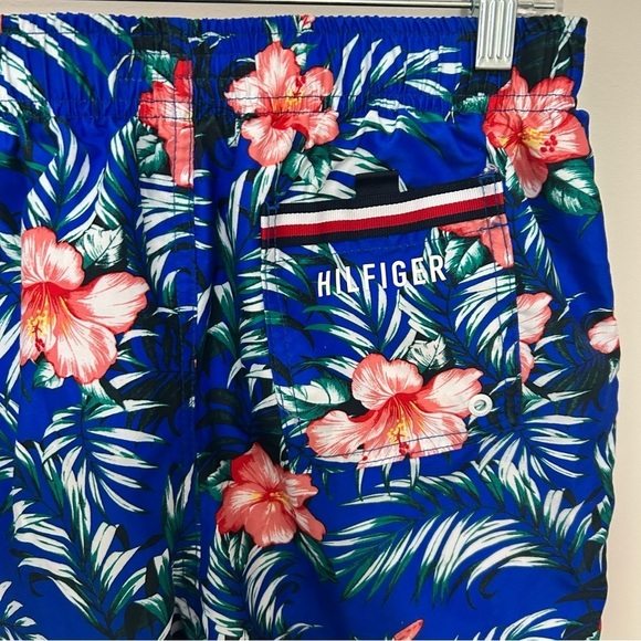 Men's Tommy Hilfiger Hawaiian Print Blue Floral Swim Trunks Size Small - Picture 6 of 7